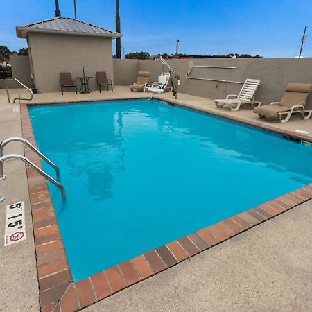 Quality Inn & Suites Pearl-Jackson Esterno foto